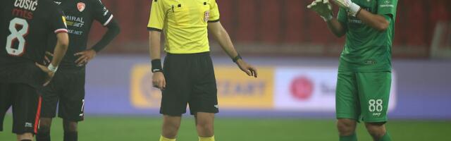 RADNIČKI ODIGRAO PRVI MEČ POSLE TRAGEDIJE U LUČANIMA: Novi Pazar odoleo u Kragujevcu