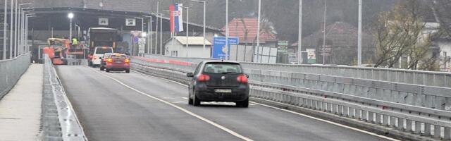 OBNOVLJENA ŽILA KUCAVICA Novi most na Karakaju obišli čelnici dva Zvornika (FOTO)