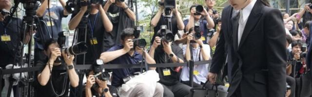 UTICALA NA DRŽAVNE POSLOVE DA BI DOBIJALA PARE I NAKIT: Supruzi bivšeg predsednika smeši se 15 godina zatvora!