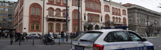 BLOKADERI LICEMERI! Protestuju protiv istrage o smrti studentkinje na Filozofskom fakultetu! KOME SMETA ISTINA?!