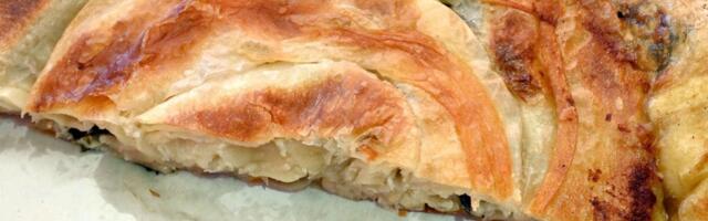 Posni burek bez kapi ulja: Hit za Veliki petak i posnu trpezu - jeftin i izdašan!