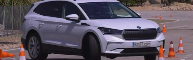 Škoda Enyaq iV na „testu severnog jelena“ lošija od sestrinskog VW ID.4 (VIDEO)