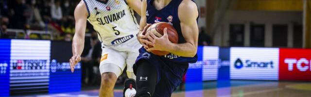 GORE-DOLE, STREPNJA I POBEDA! Pešićevi “orlovi” nastavili pobednički put ka Mundobasketu, “rafalnom paljbom” Srbija slomila Slovačku