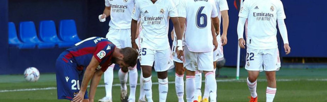 TRANSFER BOMBA KOJA JE ZATRESLA SVET! Real Madrid dovodi najboljeg napadača, a niko ne veruje kada vidi za KOLIKO NOVCA! Perez ovaj prelazak "KUVA" godinama, a sada je šokirao i one koji su na to bili spremni!