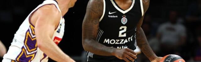 PARTIZAN SE MUČIO ALI SLAVIO: Crno-beli završili australijsku turneju pobedom nad Sidnejom!
