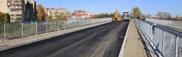 Privode se kraju radovi na mostu ka "Stelantisu" (FOTO)