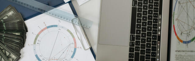 Dnevni horoskop za 30. decembar: Rakovima će Merkur i Saturn pomrsiti konce, Škorpije čeka bivša ljubav