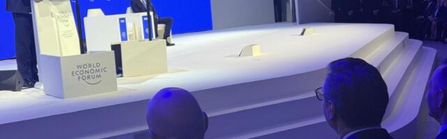 VUČIĆ PRATI TRAMPOVO OBRAĆANJE IZ PRVOG REDA: Pogledajte gde sedi predsednik Srbije tokom govora koji prati ceo svet (VIDEO)