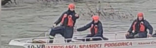 ČEŠLJA SE DNO MORAČE! Nastavlja se potraga za nestalima - SUMNJA SE DA JE ŽENA SLETELA AUTOMOBILOM! (VIDEO)