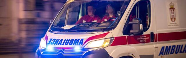 Krvava noć u Beogradu: Izbodeni mladići kod Beton hale