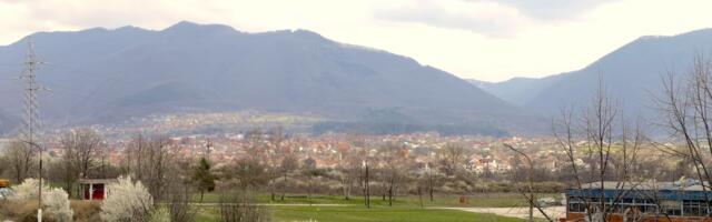 Surdulička opozicija: Vlast puni džepove, a za građane nema puteva, udžbenika i lečenja
