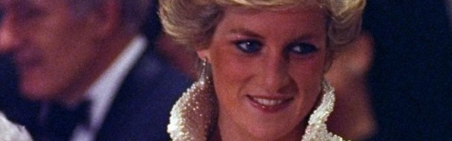 BIO JE LJUBAVNIK PRINCEZE DAJANE, A PRIČALO SE DA JE OTAC HARIJA! Evo kako danas IZGLEDA i čime se BAVI /FOTO/