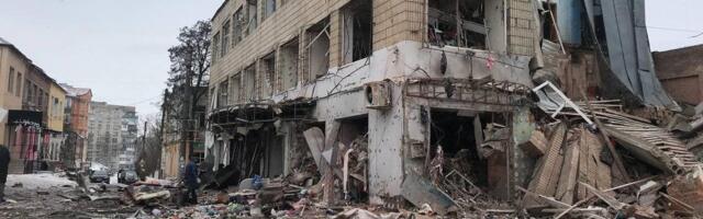 Ruska vojska bomardovala stambeni blok u Sumiju, ubijene 22 osobe od kojih troje djece