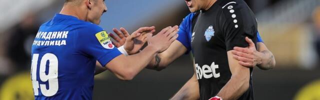 NOVA TRAVA NA STADIONU "RADI POSAO"! Radnik došao pred sam vrh tabele rutinskom pobedom.