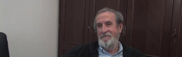 Preminuo umetnik Raša Todosijević
