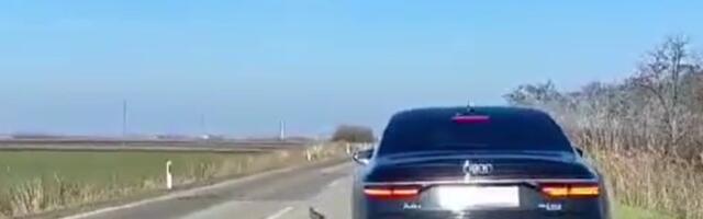 Slučaj otpadanja gume na Vučićevom vozilu: Mnogi su primetili ISTU STVAR na snimku (VIDEO)