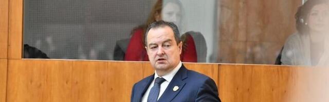 Dačić demantuje da su se koristila nezakonita sredstva: Zatražio pismeno izjašnjenje komandanata svih jedinica