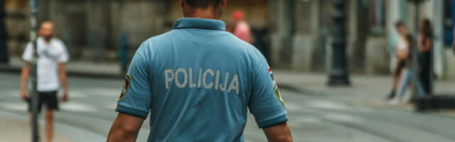 Полиција: све дојаве о бомбама у загребачким тржним центрима биле лажне