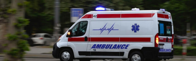 ISCURIO GAS U ŠKOLI Đaci odmah evakuisani, četvoro hospitalizovano