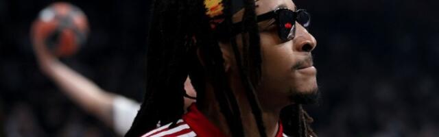 Moneke nije došao na novogodišnji koktel Crvene zvezde: Evo i zbog čega, NAVIJAČI STREPE!