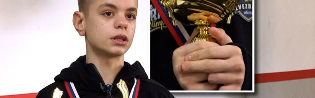 Konstantinu petarda pukla u ruci, u trenu ostao bez 2 prsta: Skupljao delove šake, a sada postao prvak u boksu