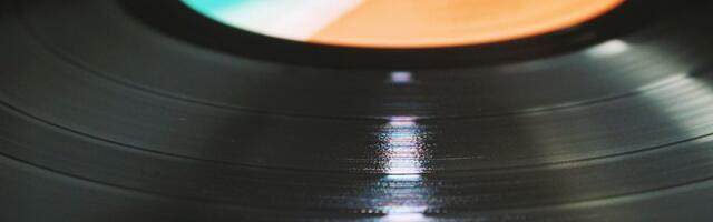 Kolekcionari ploča i diskova u 2025. najviše tražili klasičan rok i Tejlor Svift