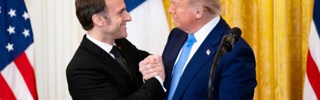 Tramp odbio Makrona: Volim te, ali nećeš još dugo (VIDEO)