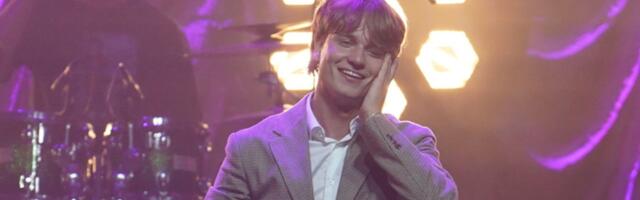 Jakov Jozinović ima novu pesmu, a spot nas vraća direktno u prošlost