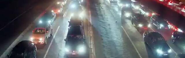 Teretnjaci čekaju četiri sata na Batrovcima na izlazu iz Srbije