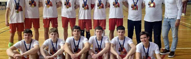 Trijumf za istoriju: Odbojkaški klub Proleter osvojio ligu bez poraza!