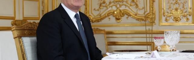 VELIKA BRITANIJA "OTPISALA" STARMERA: Šokantni rezultati istraživanja lista Politiko - pritisak na premijera dostiže tačku ključanja, on ne da ostavku!