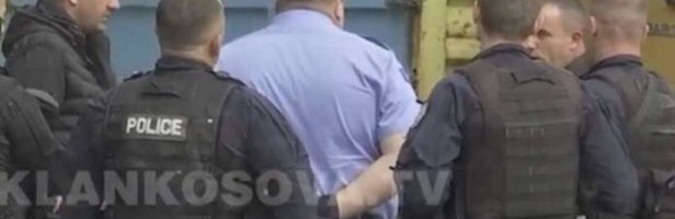 Dogovor načelnika kosovske policije i zamjenika gradonačelnika opštine Zubin Potok? (Video)