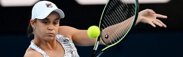 Prvi reket sveta kao brzi voz: Ešli Barti do polufinala uz dva izgubljena gema