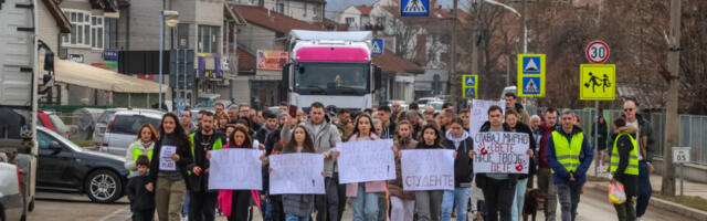 Studenti iz Svrljiga pešice dolaze u Niš, pozvali građane da im se pridruže