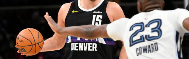 Genijeeee - Jokić jednim potezom ponizio celu odbranu (VIDEO)