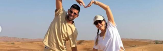 Trenerka Novaka Đokovića je toliko dobra i žele je muškarci i žene: Evo kako on i Jelena izgledaju u pustinji