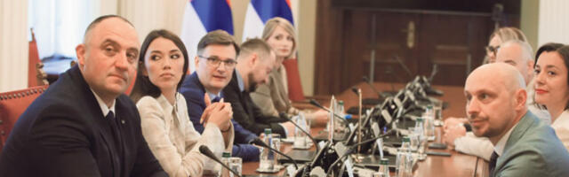 Усво­је­ни пра­во­суд­ни и за­ко­ни о пре­са­ђи­ва­њу ор­га­на