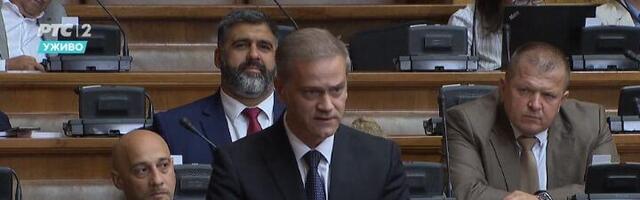 Stefanović naprednjacima: Ne čujete huk sa ulica (VIDEO)