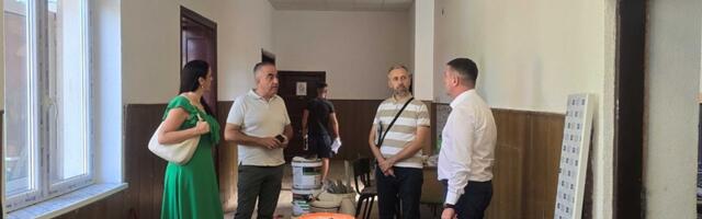 U toku radovi na rekonstrukciji škole u Vraćevšnici