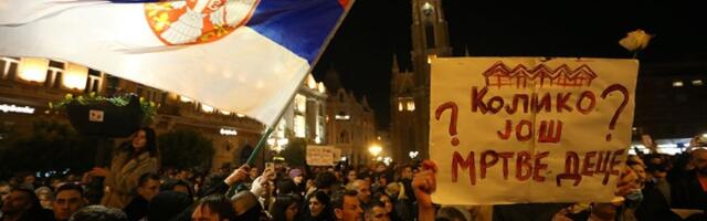 U 17 sati protest opozicije ispred Vlade zbog nesreće u NS