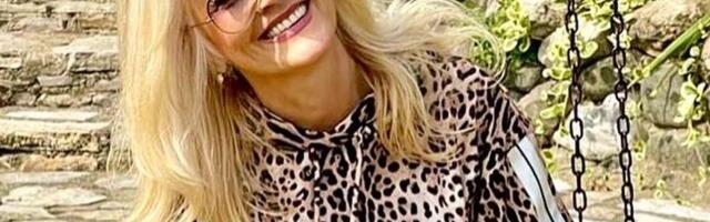 Slavica Rokvić i sin otišli na selo: Ovde je pronašla svoj mir, drvenom kućicom zamenila vilu