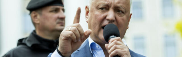 Додон оптужује Санду за велеиздају Молдавије