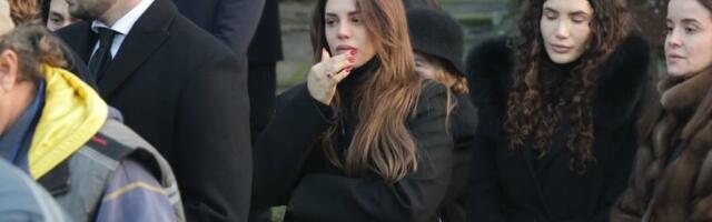 (VIDEO) Ćerka Zvezdana Terzića uplakana na sahrani dede: Maša potpuno slomljena