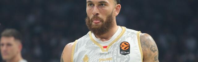 Majk Džejms odigrao monstruoznu partiju: Monako igrao jedan od najluđih mečeva, viđena dva produžetka