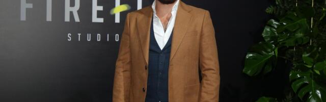 Kad prođe ulicom žene padaju u nesvest: Zvezda serije "Klan" važi za pravog zavodnika, a evo šta mu starije kolege predviđaju!