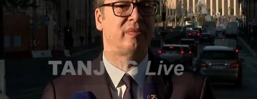Predsednik Vučić se obratio iz Pariza: “Još uvek ne želim da vam saopštim kada će bit izbori”