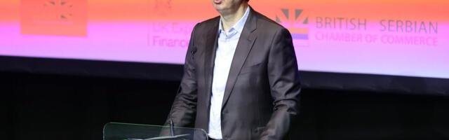 Zapadni, regionalni i Šolakovi mediji zajedno pokrenuli stravičnu kampanju laži protiv Vučića (VIDEO)