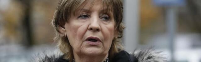 "GOLU SAM JE IZBACILA NAPOLJE!" Lepa Lukić je zatekla muža i ljubavnicu u porodičnom domu, detalji SKANDALA o kom se i dalje bruji