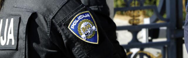 Dojave o bombama u više škola na području Splita