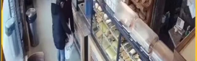 Majka i sin ukrali kutiju sa prilozima za bolesnu decu (VIDEO)